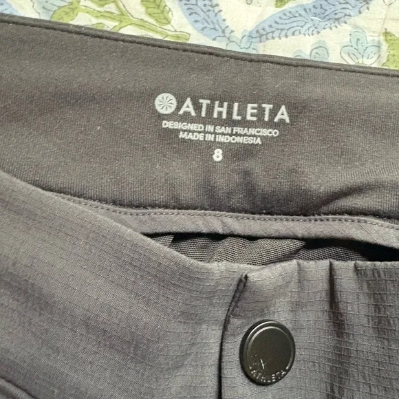 Athleta Lightweight Black Pants - Picture 4 of 4